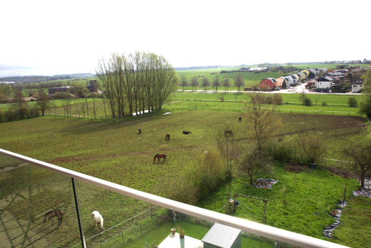 Peaceful Modern 2 Bedroom Penthouse With Nice View Hesperange Zewnętrze zdjęcie